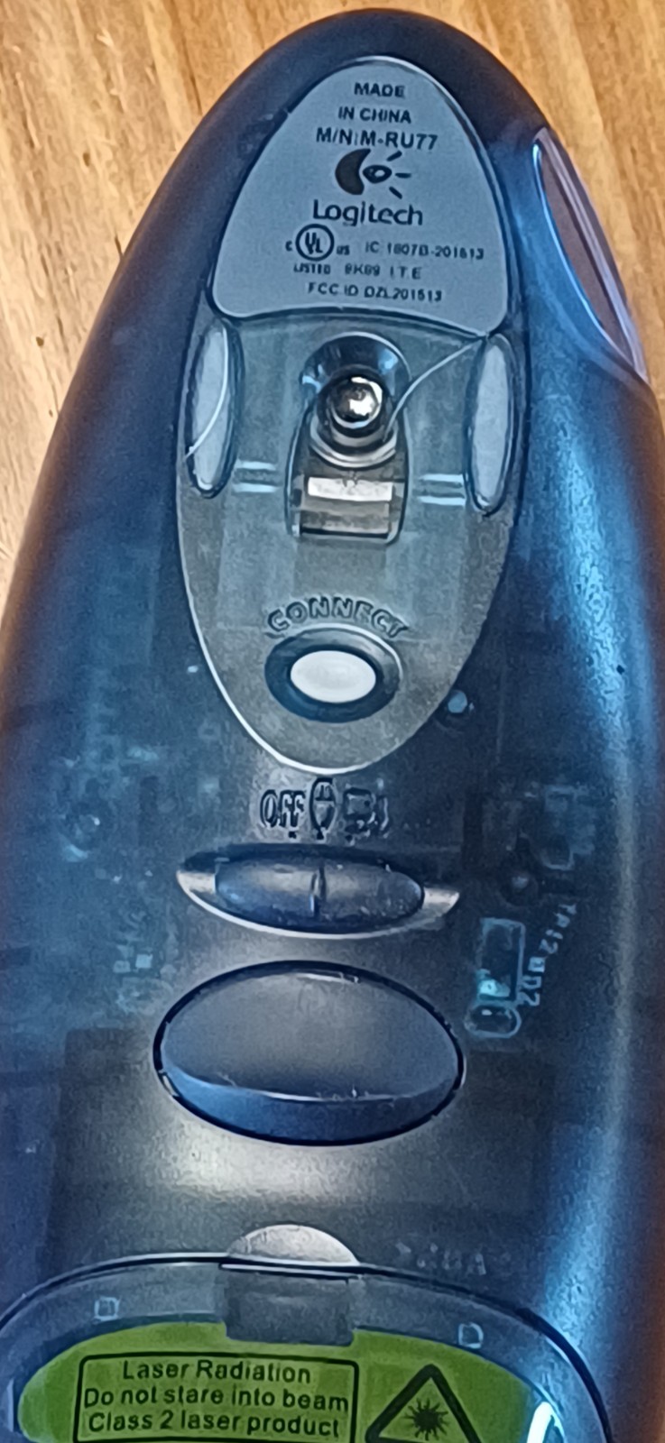 Logitech M-RU77 Cordless Bluetooth Presenter with Laser Pointer with USB Dongle