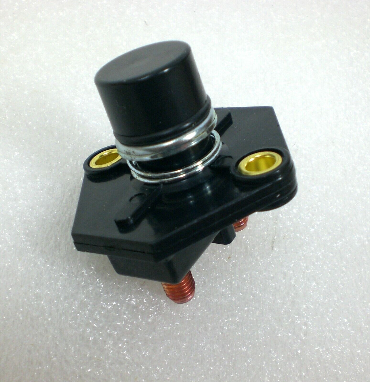 12 Volt DC Heavy-Duty Start Momentary Push-Button Starter Switch (50 Amps)