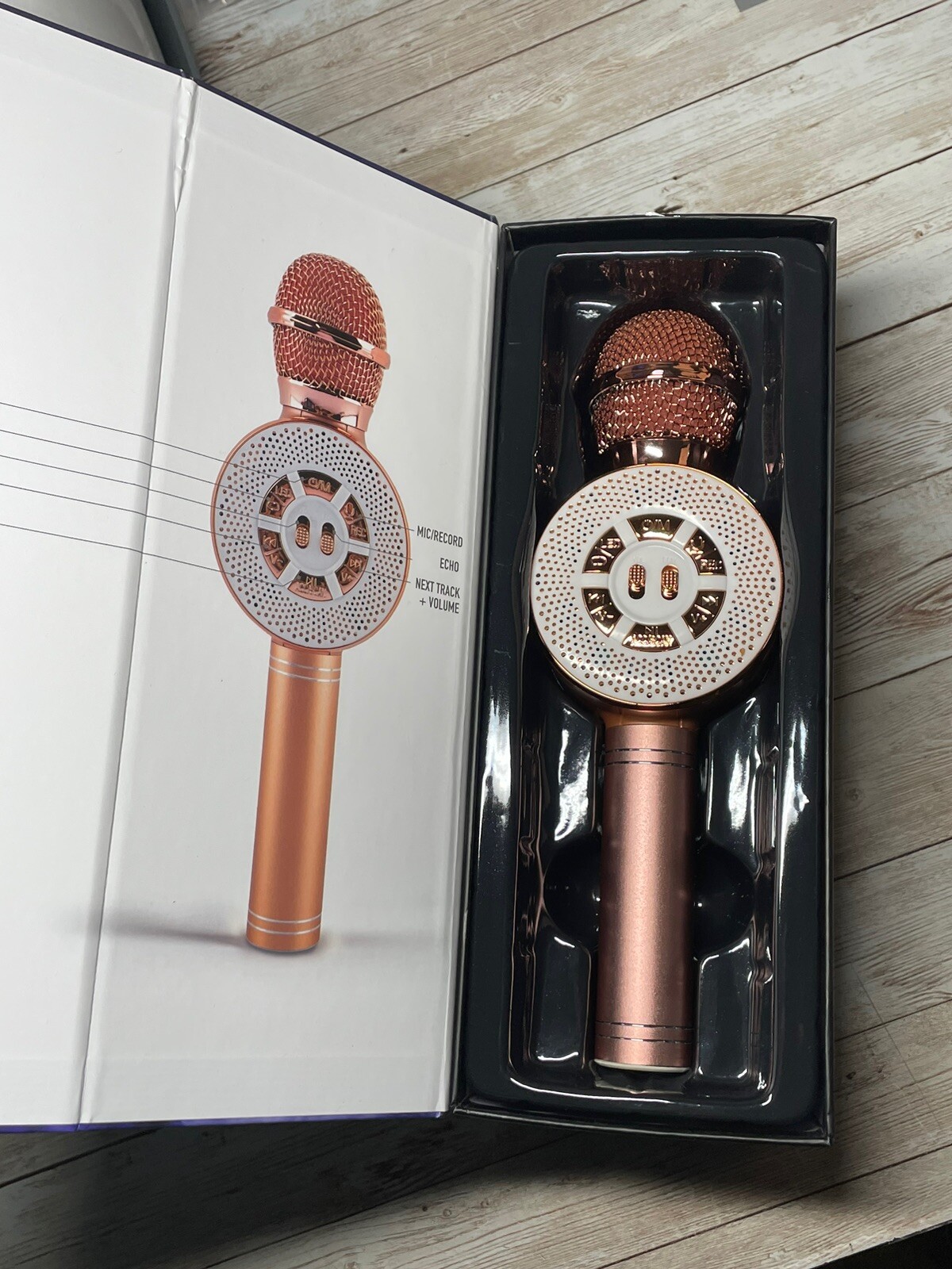 New Bluetooth LED Karaoke microphone party mic