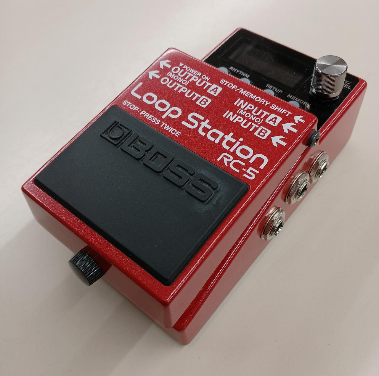 BOSS RC-5 Loop Station Pedal for Guitar Musicians Performers Recording Live