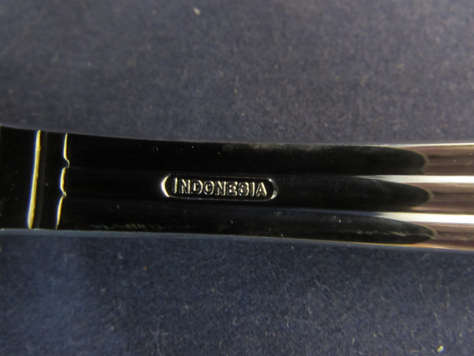 Oneida Stainless TRIDENT Slotted Serving Spoon NEW
