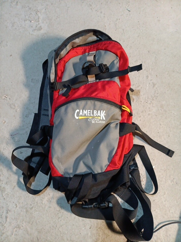 Camelbak Cloud Walker Backpack Red Gray Hydration Hiking Daypack Camping 70oz