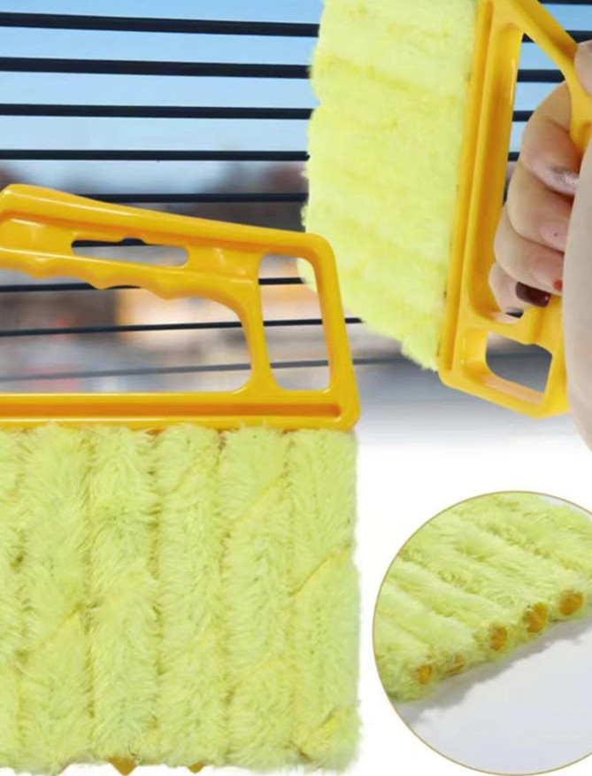 1pc Plastic Shutter Cleaning Brush - Modern Handle Household Tool - NEW