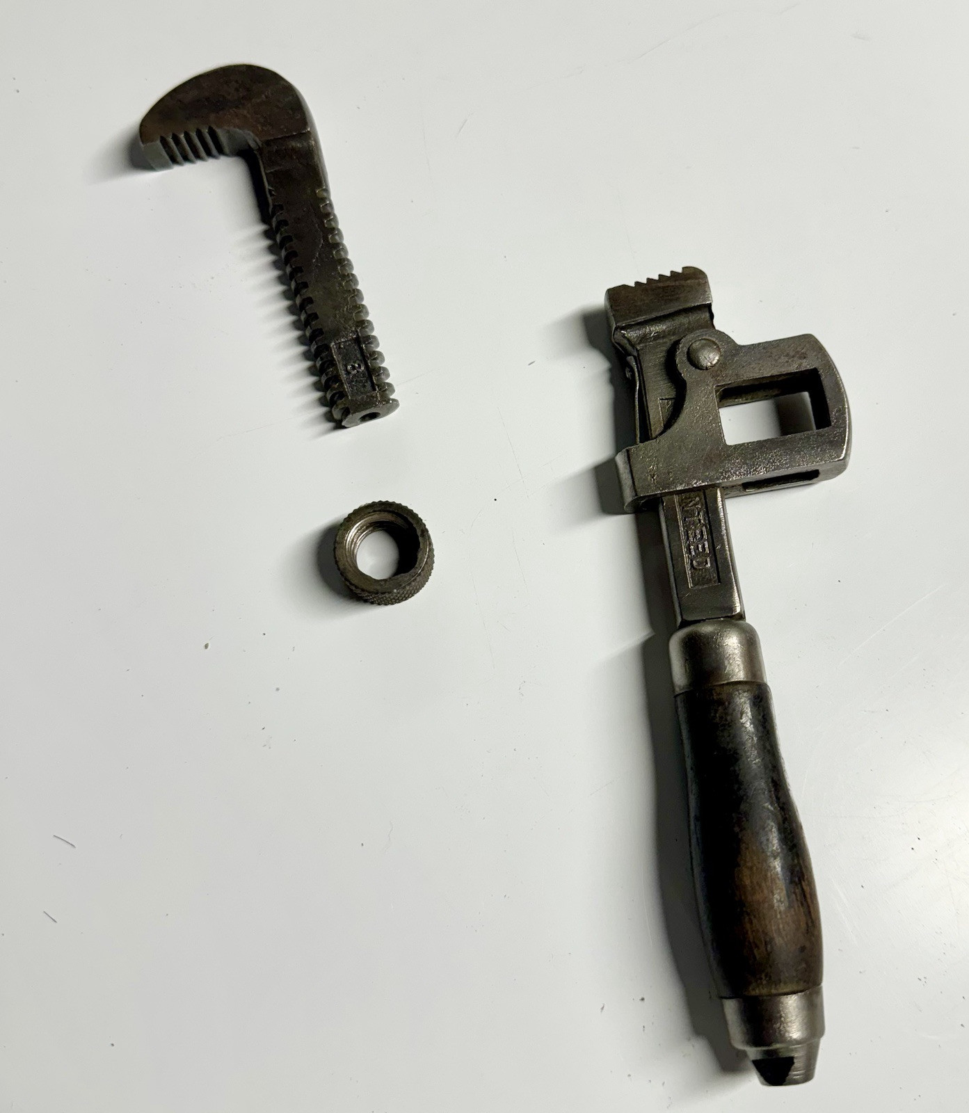 Vintage 8" Monkey/Pipe Wrench