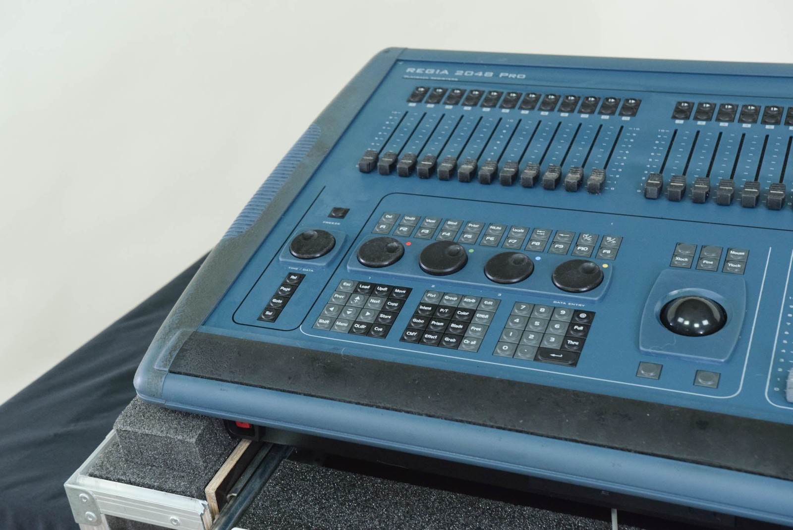 SGM REGIA 2048 Pro Lighting Console with Case CG00TQ2