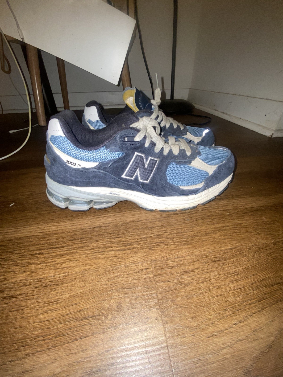 New Balance 2002R Men's Blue White Mesh Suede Running Athletic Shoes Lace-Up