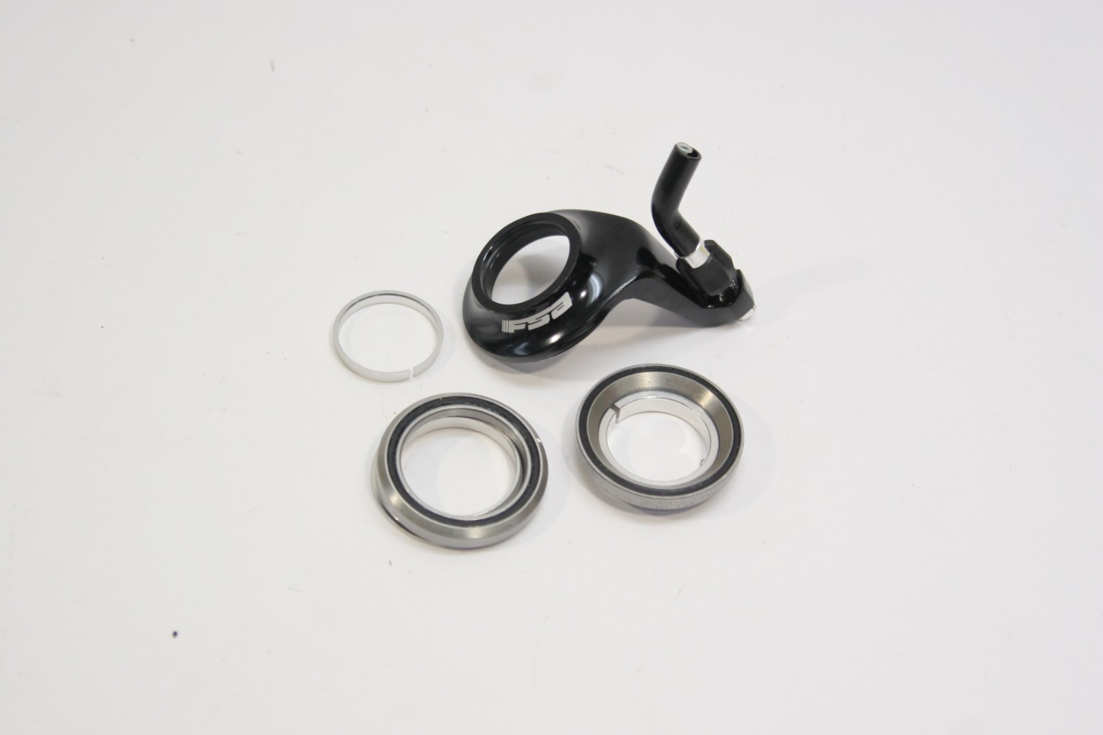 FSA Full Speed Ahead Orbit C-CX Integrated 1 1/8 Bicycle Headset w/ Hanger  FSA1
