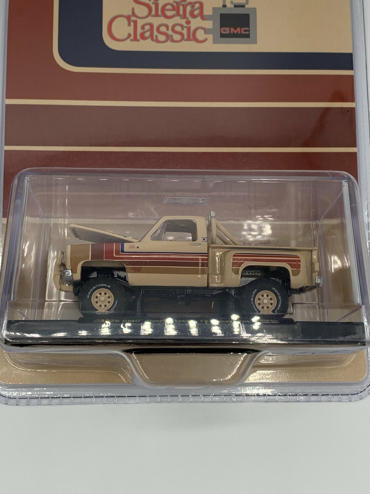 GMC Sierra Classic Desert Fox by M2