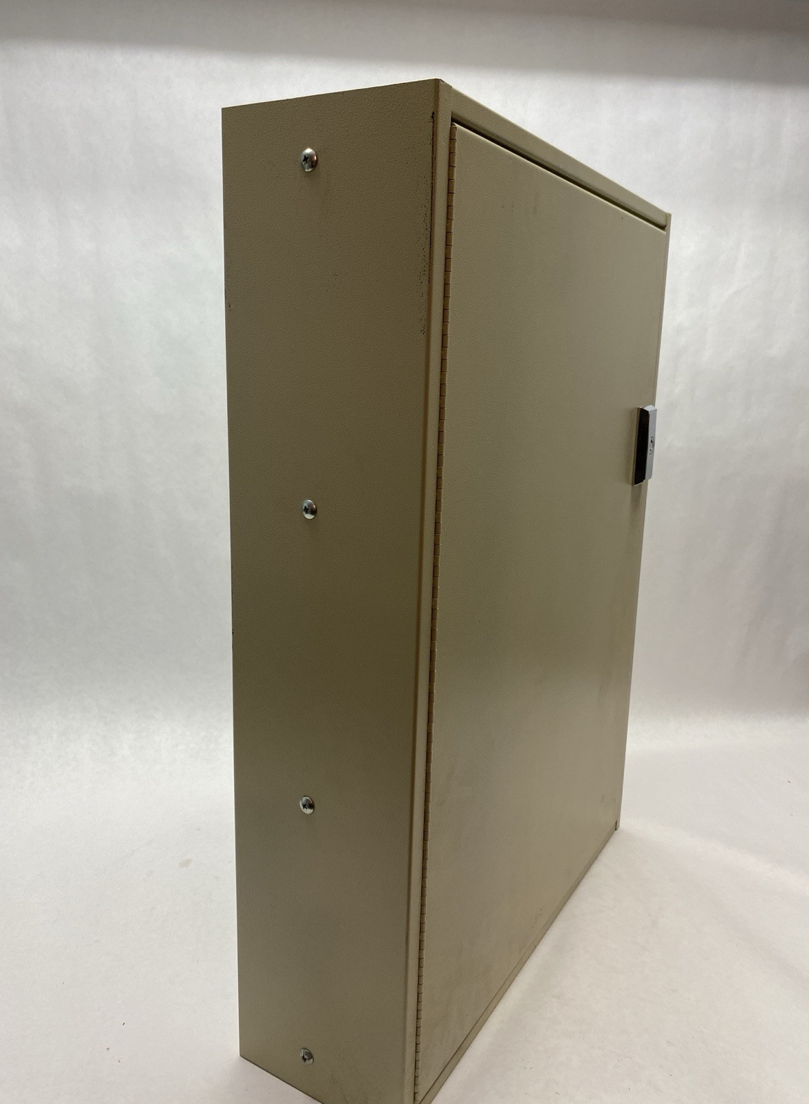 HPC KeyKab I, 500 Key Cabinet