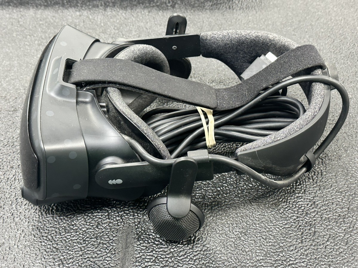 Valve Index PC Virtual Reality HMD Full Kit (PD1126109)
