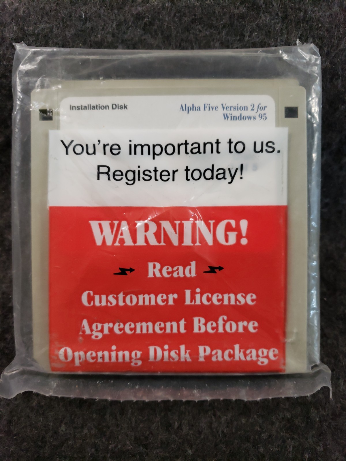 alpha five version 2 for windows 95 Sealed Floppy Disks Only ............(C19B2)