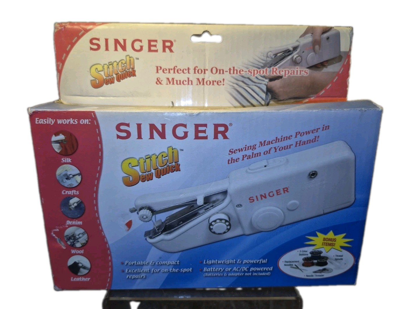 NEW Singer 01663 Stitch Sew Quick Handheld Portable Sewing Machine Box Has Wear