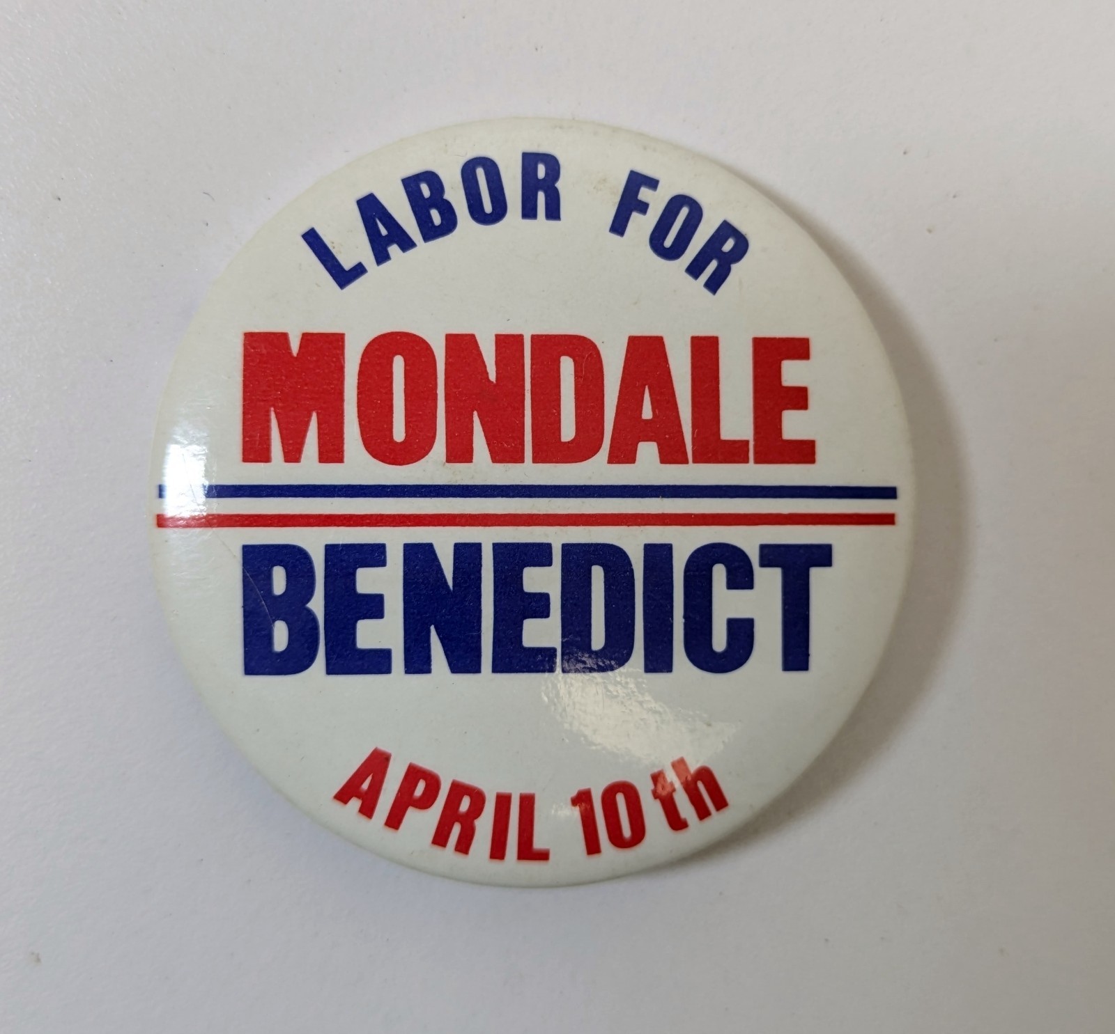 '84 Democratic Presidential Election Political Campaign Button Walter Mondale