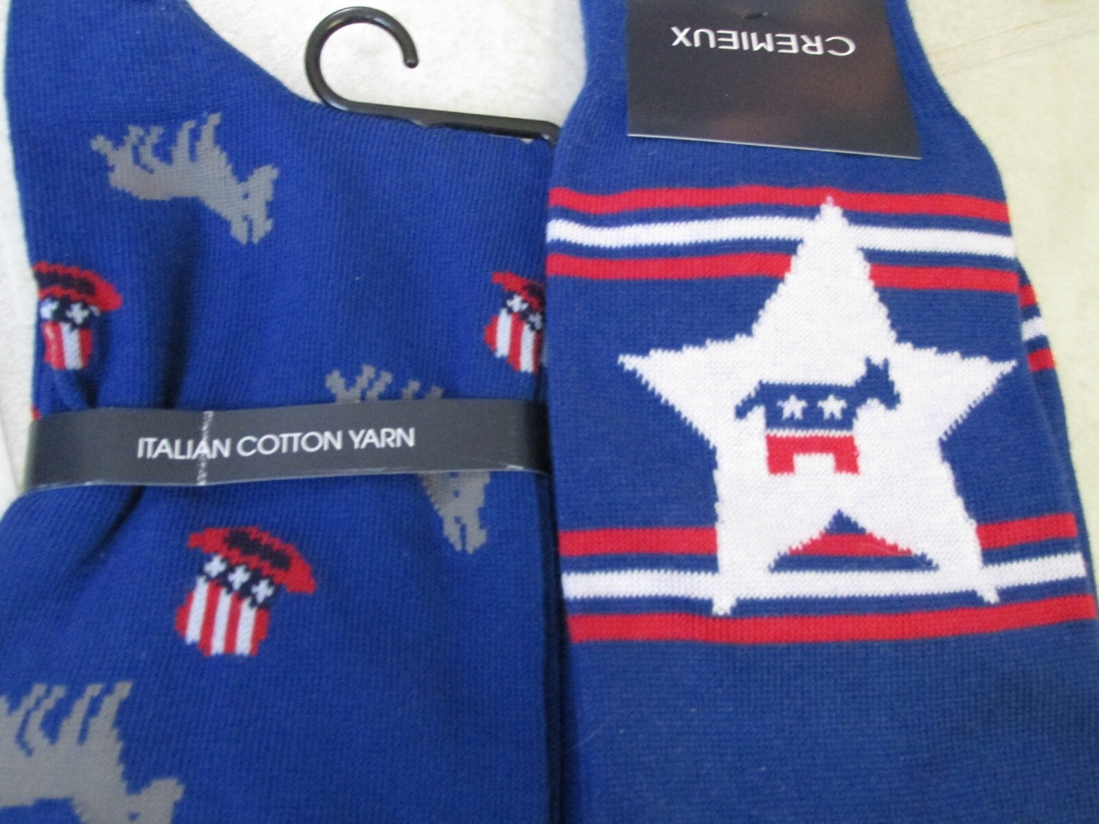 NEW 2 Pairs CREMIEUX Democrat Patriotic Donkey / Star Red White Blue Crew Socks
