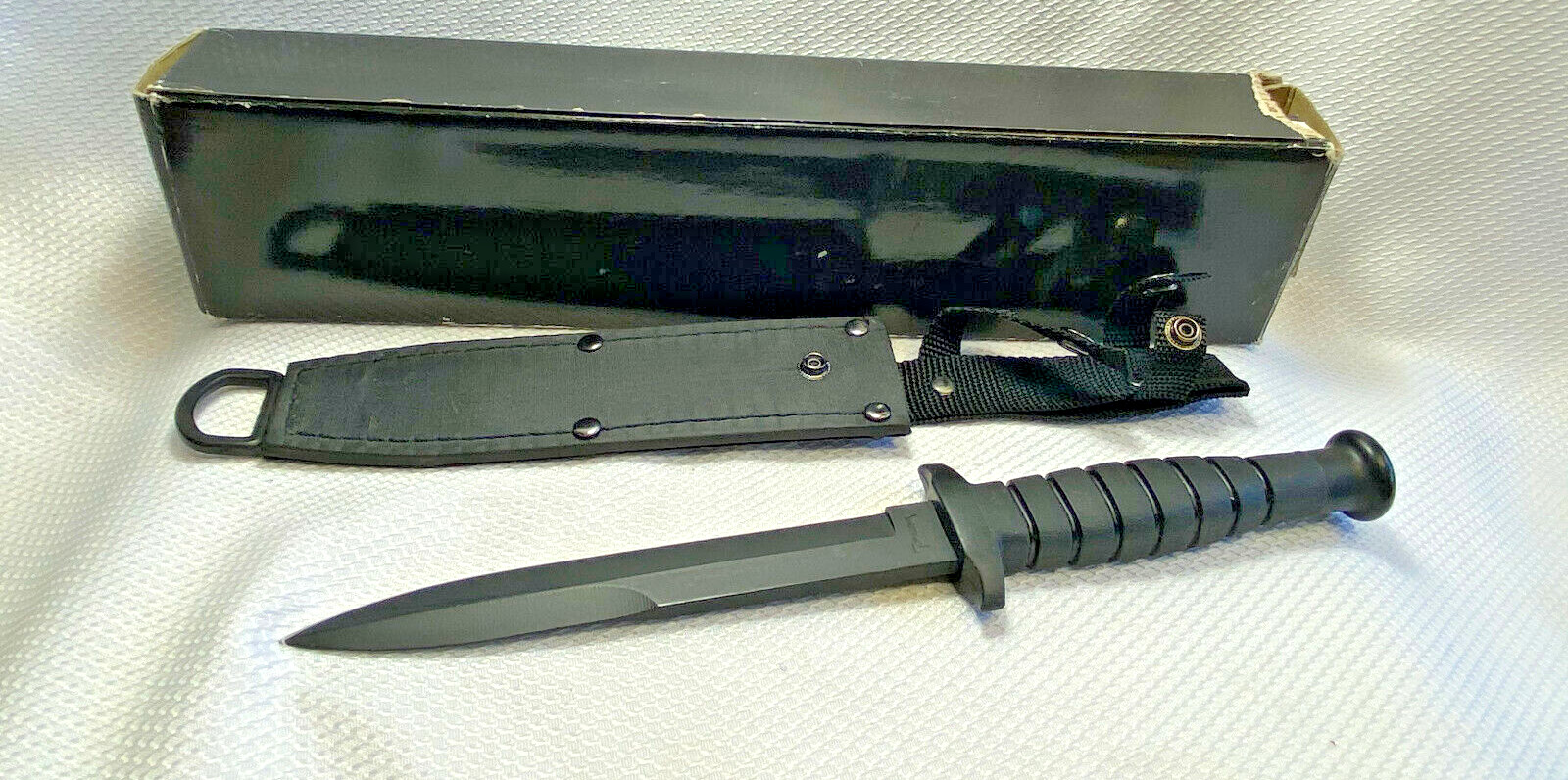 Tomahawk XL-321 Fixed Blade Knife Survival Hunting In Box With Sheath