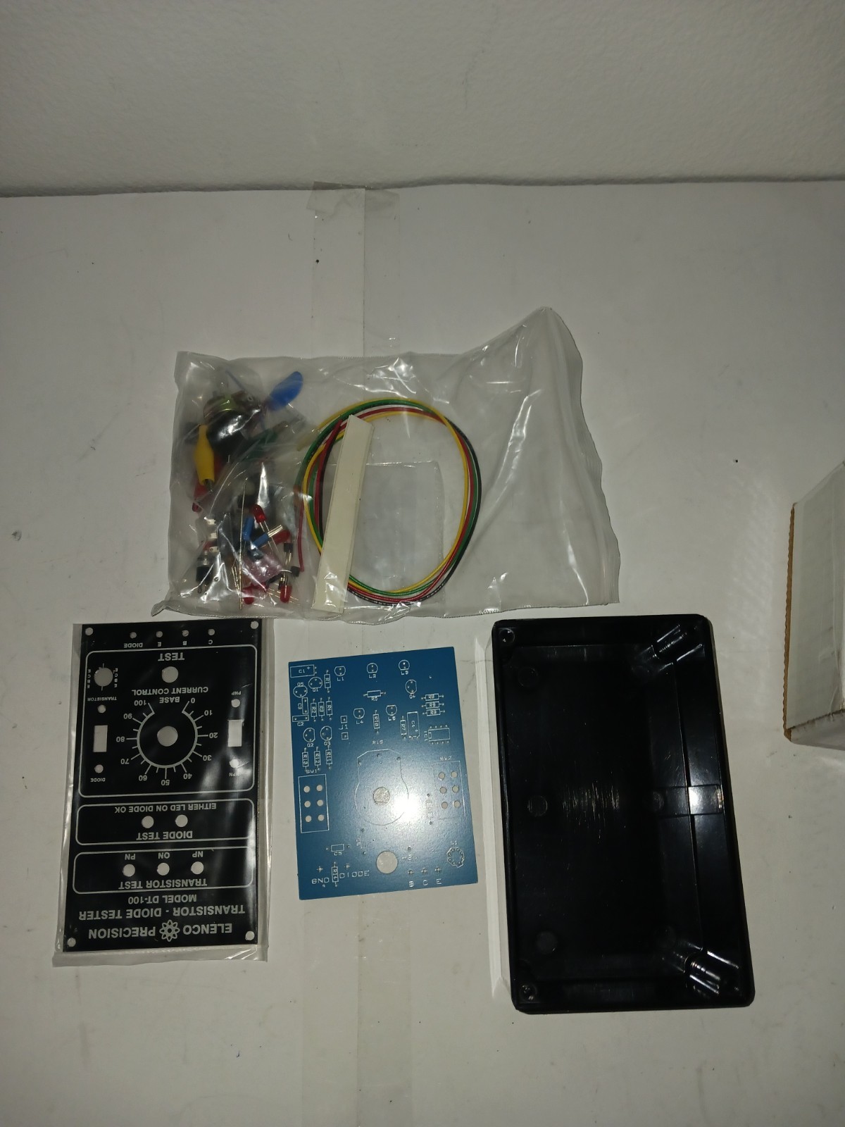Elelco Electronics Diode/Transistor Tester Kit Model No. DT-100K