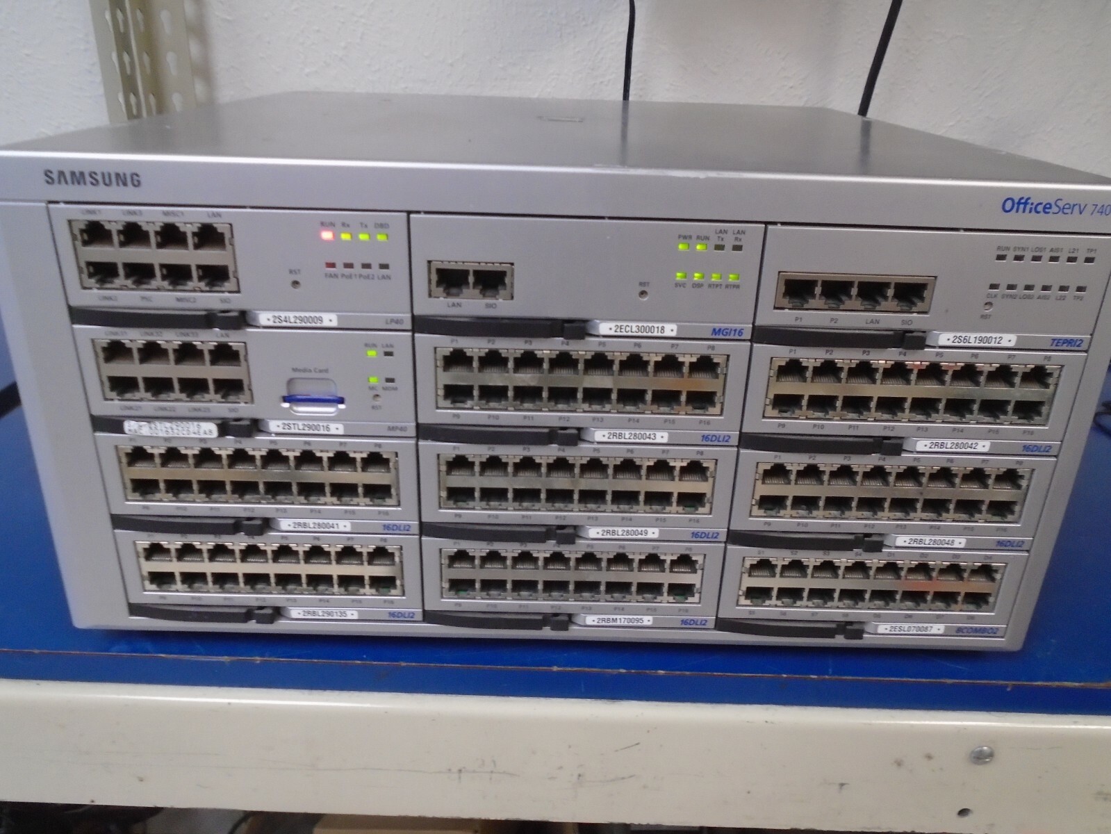 Samsung OfficeServ 7400 Telephone System MP40 LP40 16DLi2 MGi16 TEPRi2 8combo2