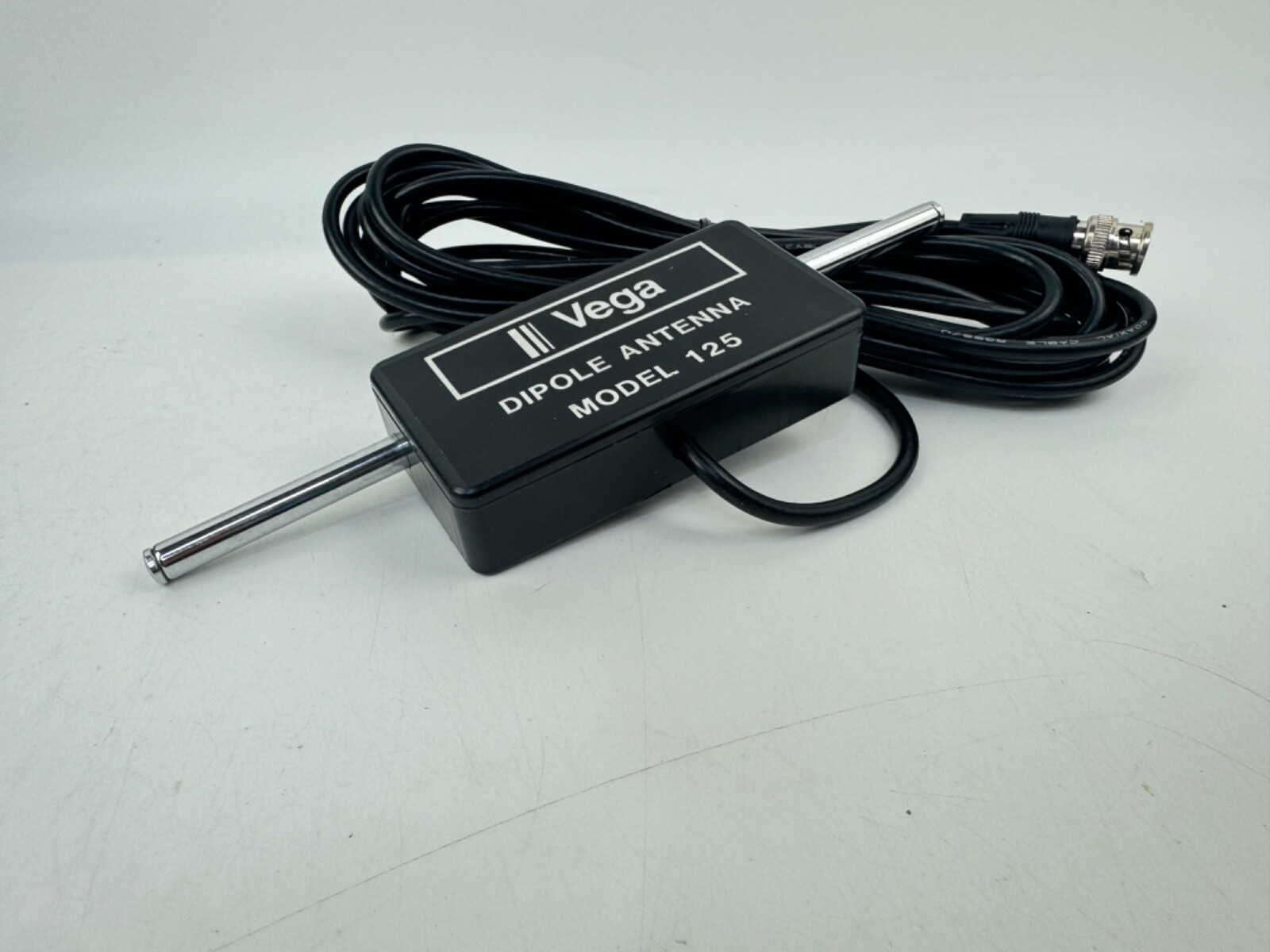Vega Dipole Antenna Model 125