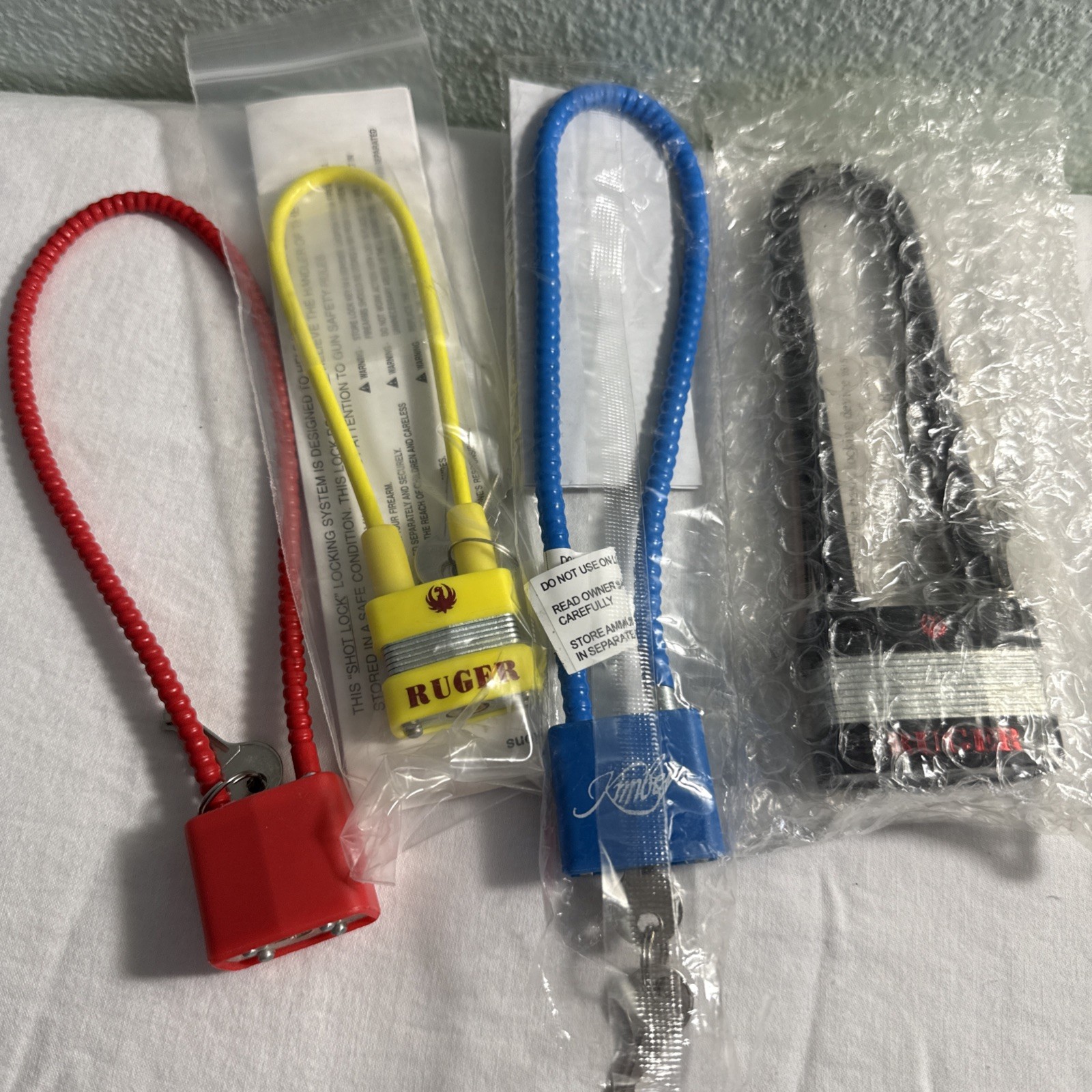 X4 FIREARM GUN LOCK LOT WITH KEYS HEAVY DUTY RUGER KIMBER LOCKS NEW LOT 4