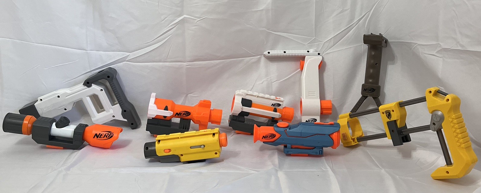 NERF READY TO PLAY LOT Fully Automatic Blasters Attachments Target Darts Modulus