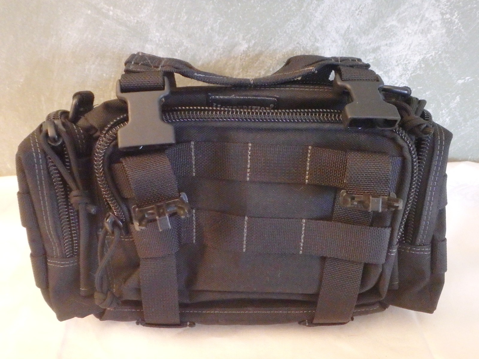 Maxpedition Black Proteus Versipack MX402B Adult Waist Strap Water Resistant Bag