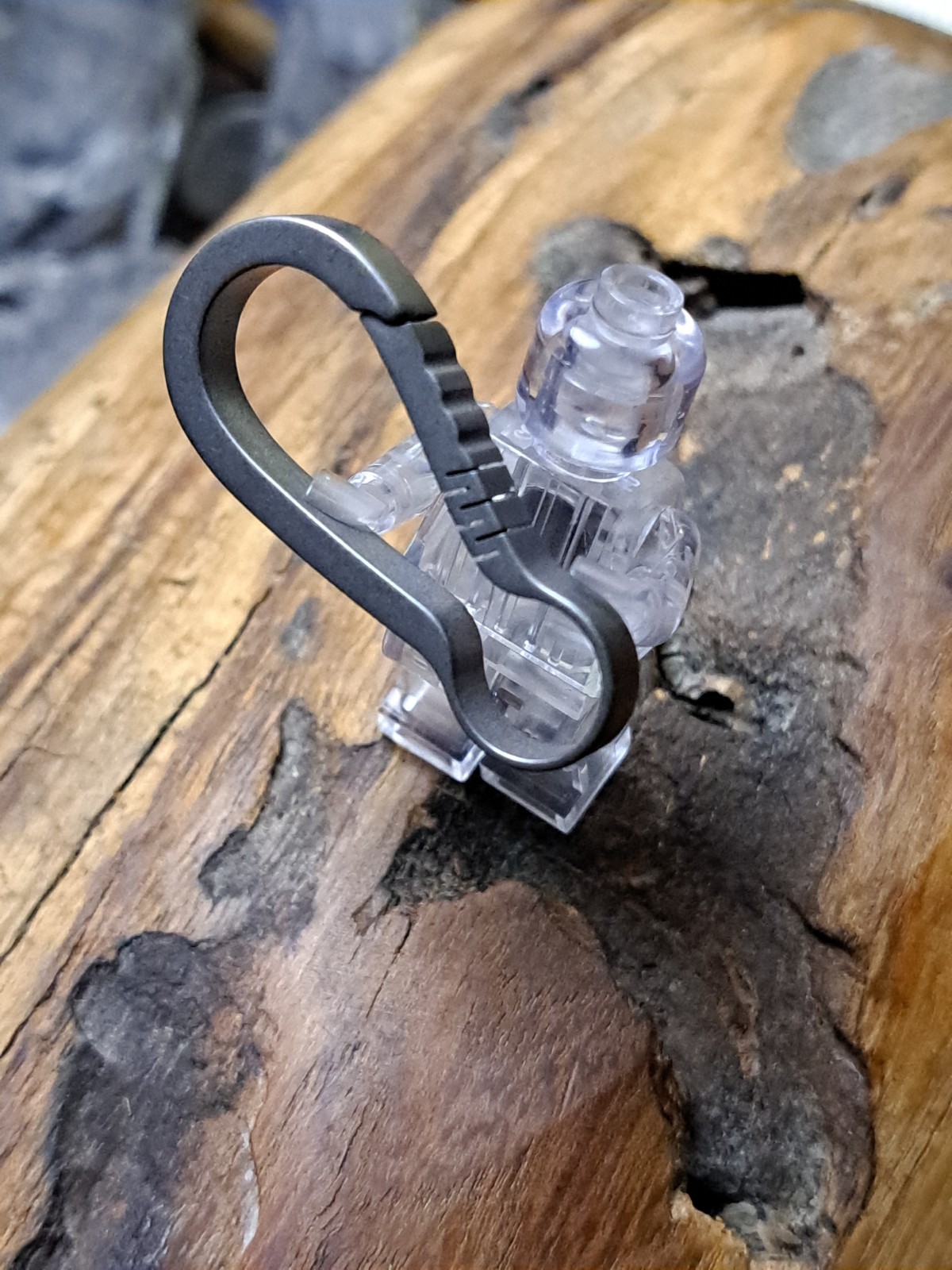 Pro Mini Series Titanium Carabiner