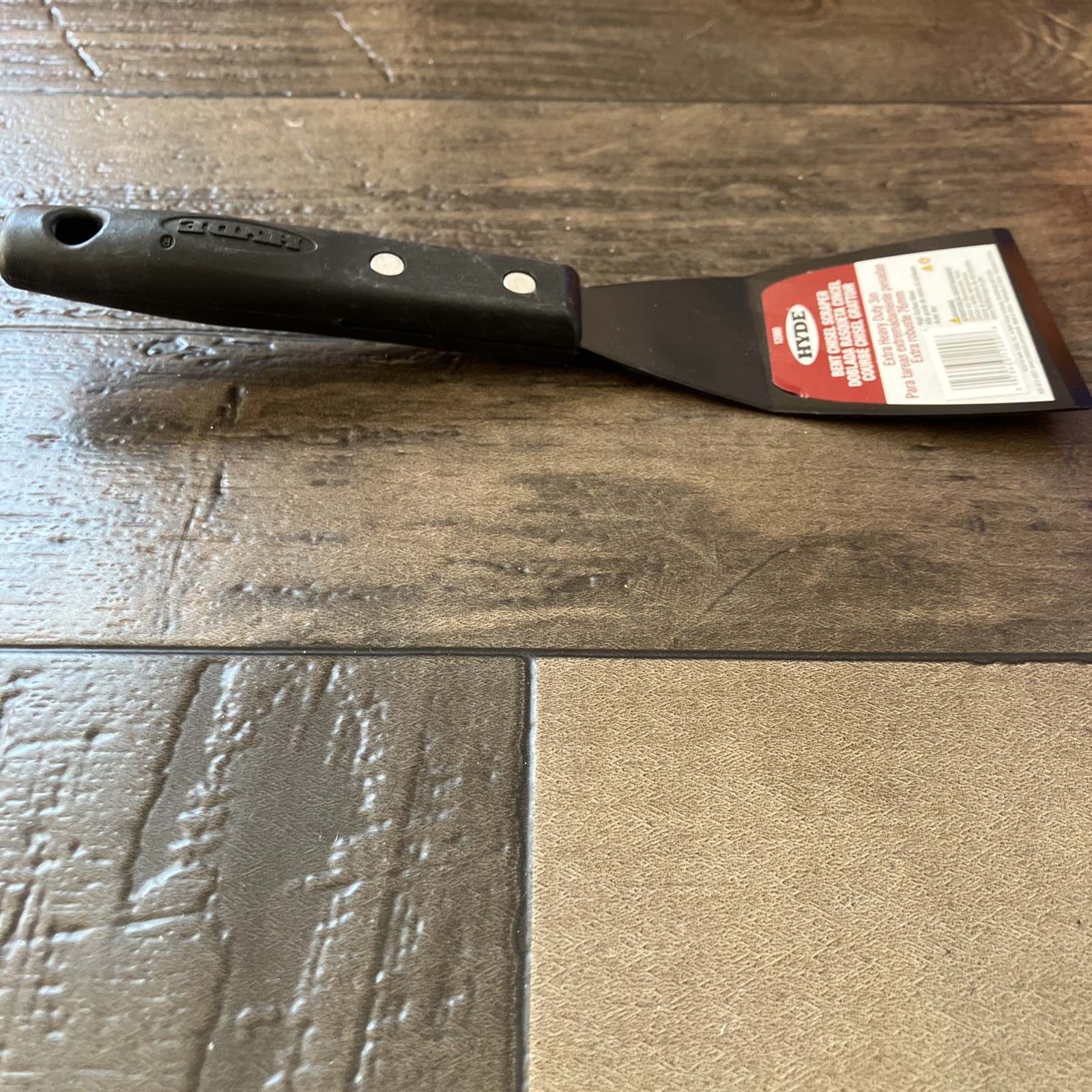 Bent Chisel Scraper 3” Heavy Duty Hyde 12000 HCS Blade Black Contour-Grip