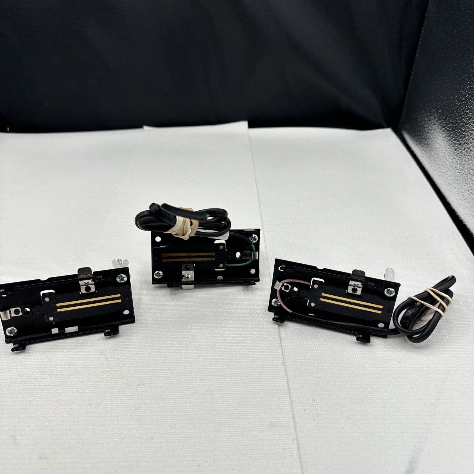Lot of 3 OEM Metal SlideConnect Wall bracket for  Bose Acoustimass 10 Series V