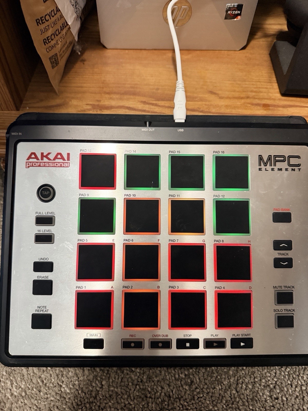 Akai Professional MPC Element Slimline Music Production MIDI Pad. Tested