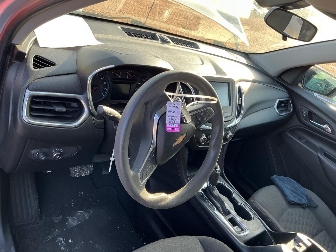 EQUINOX 2018 Glove Box 4920144