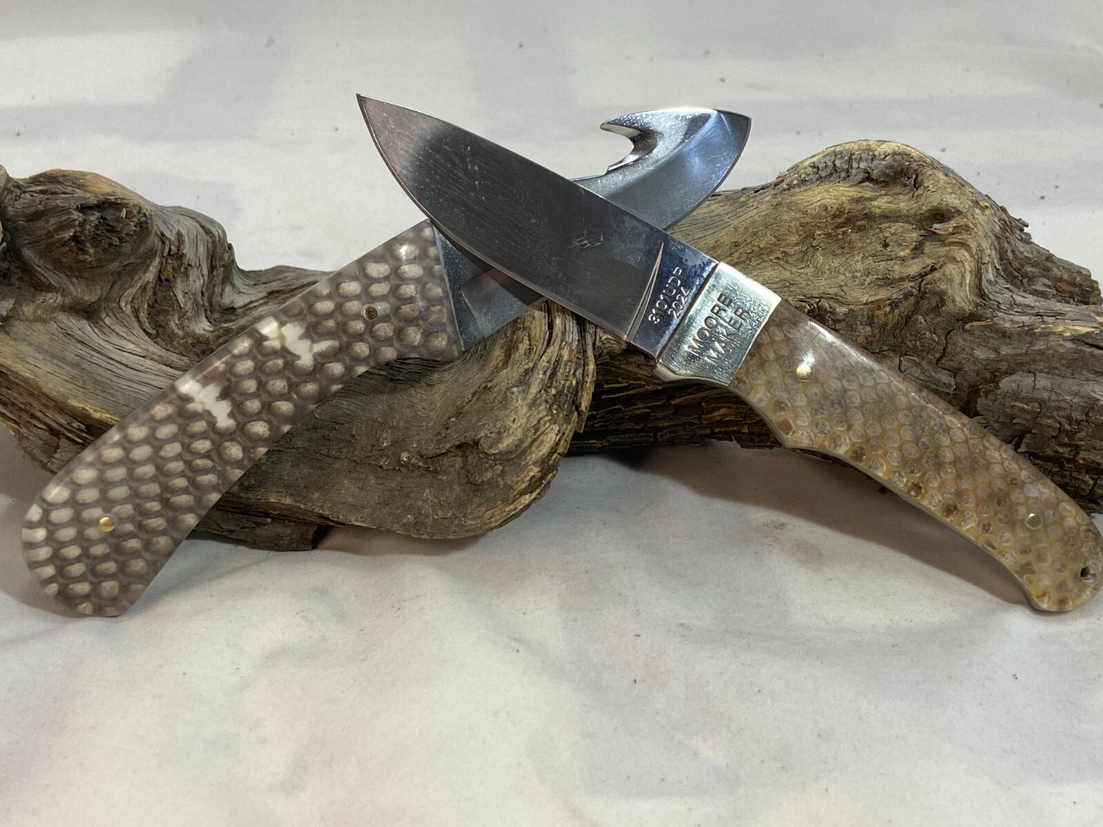Python Snake Skin Knife Scales 1/4" (Pair) (197)
