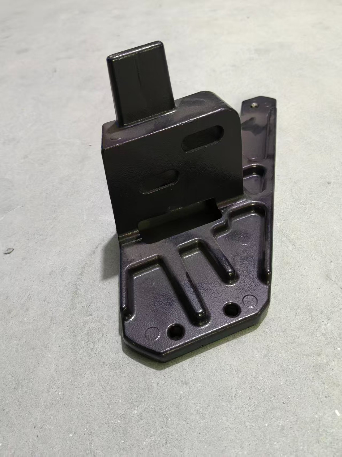 Front Step Panel Bracket For Kenworth T680 Next Gen 2022+ Driver Side