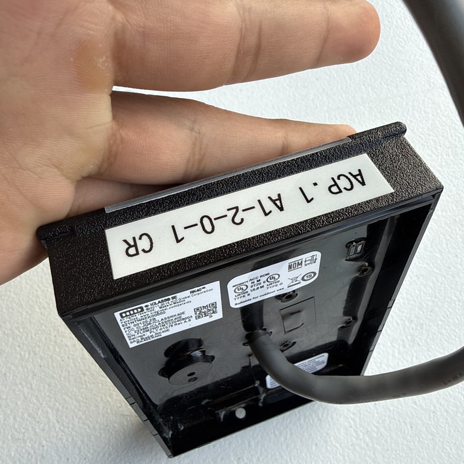 HID 921NTNNEK00000 iCLASS SE RK40 Keypad Wall Switch Reader