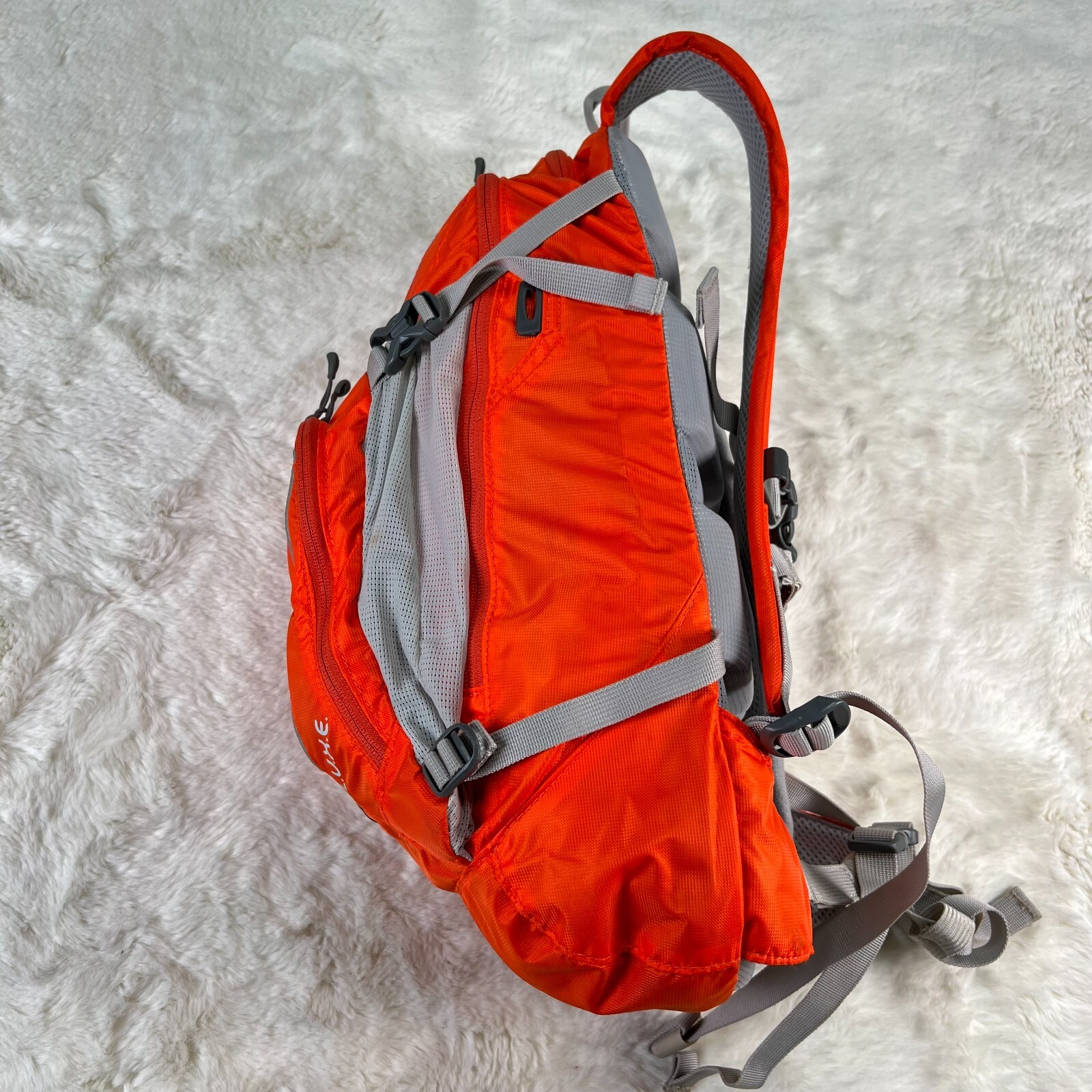 Camelbak L.U.X.E. Backpack No Bladder | Orange 18" X 10.5"