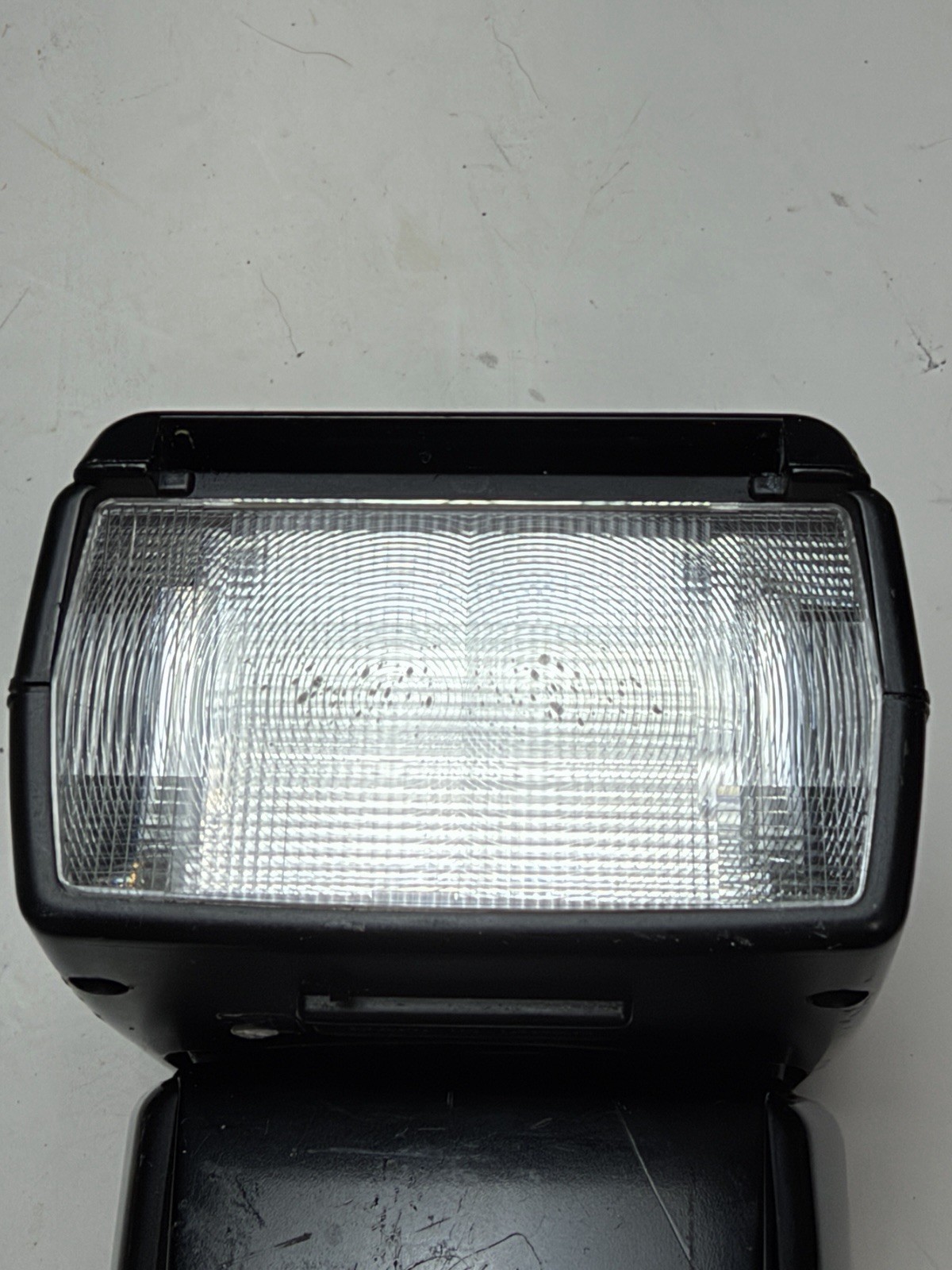 Nikon SB-800 Missing battery door, DID NOT POWER ON USING TEST DOOR