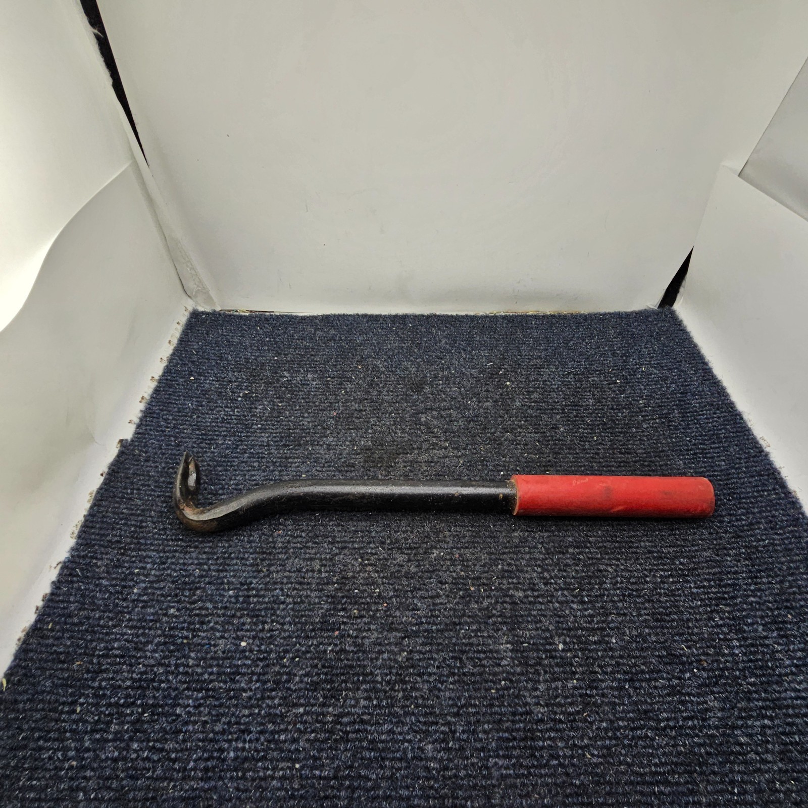 12" GREAT NECK Nail Puller Claw Rubber Handle Pry Bar