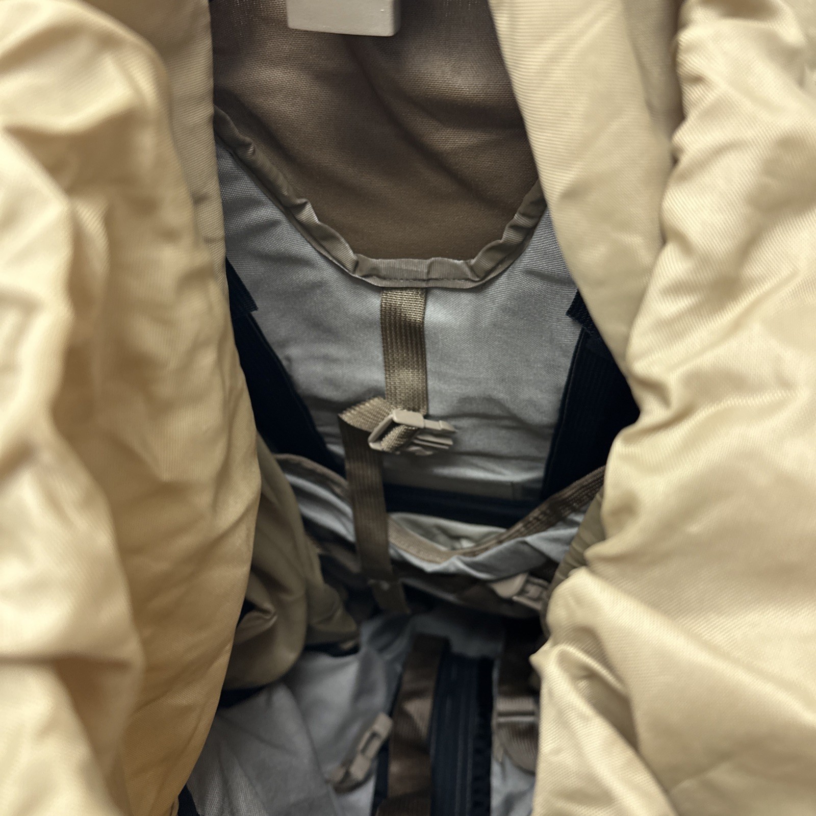 New Dead Stock Mystery Ranch 6500 Recce Tactiplane Rucksack Field Pack Coyote