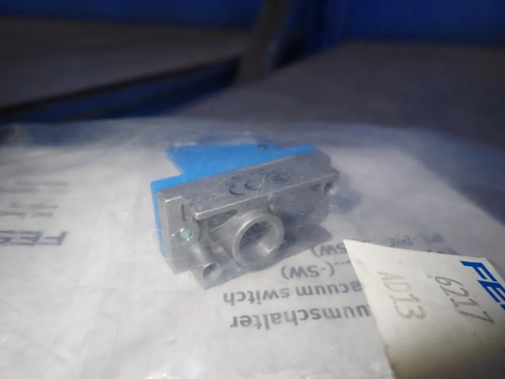 FESTO PRESSURE/VACUUM SWITCH D431