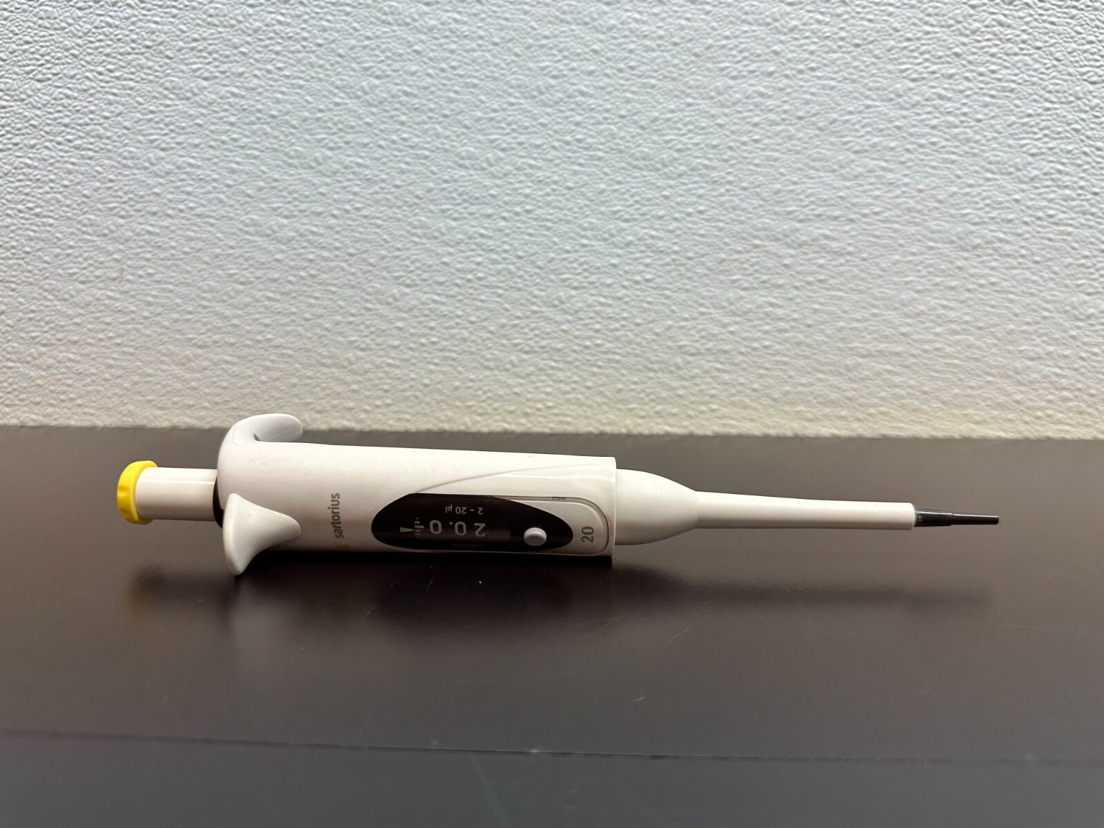 Sartorius / Biohit 20 2-20uL mLINE Pipette Manual Single Channel Adjustable