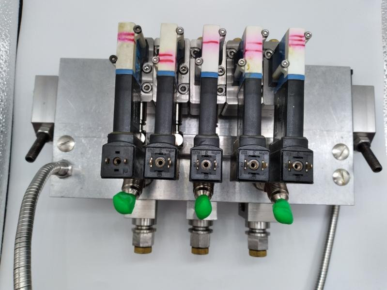 Nordson 7161617 Speed-Coat™ Applicator Head, 5-Valves