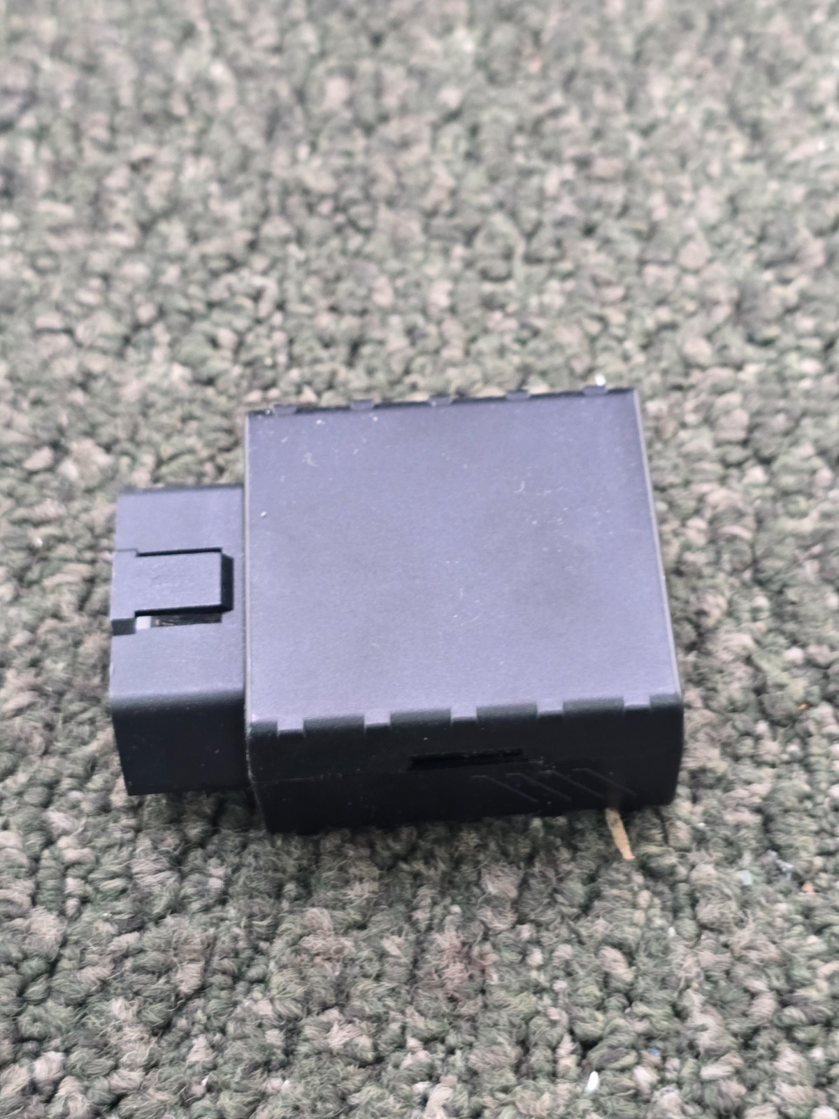 TELTONIKA FMM80A: LTE CAT M1 Plug And Play Tracker With Bluetooth FMM80A-Q2IB0