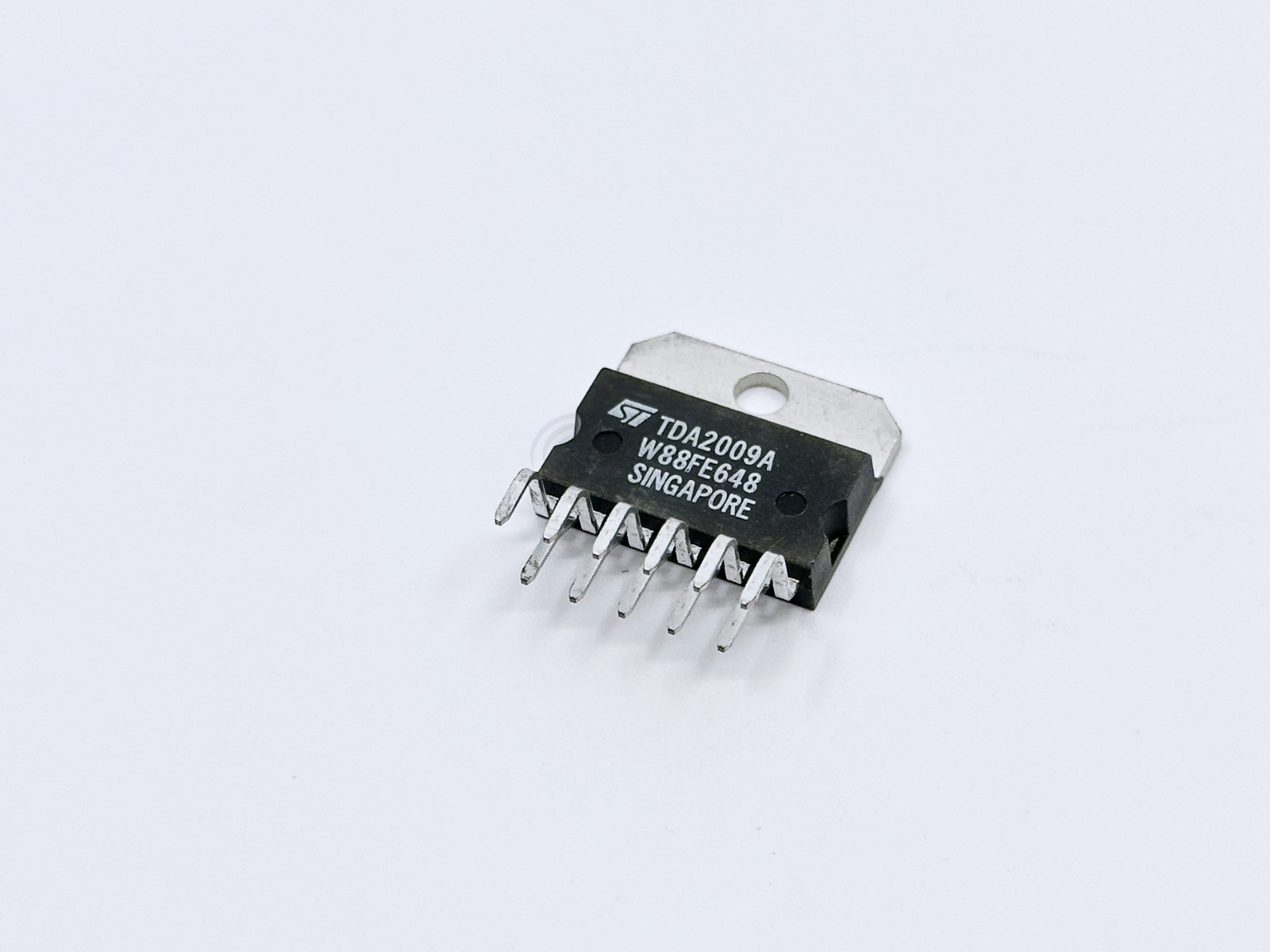 TDA2009 STM Stereo Audio Power Amplifier 10W x2 Class AB 3.5A MULTIWATT-11
