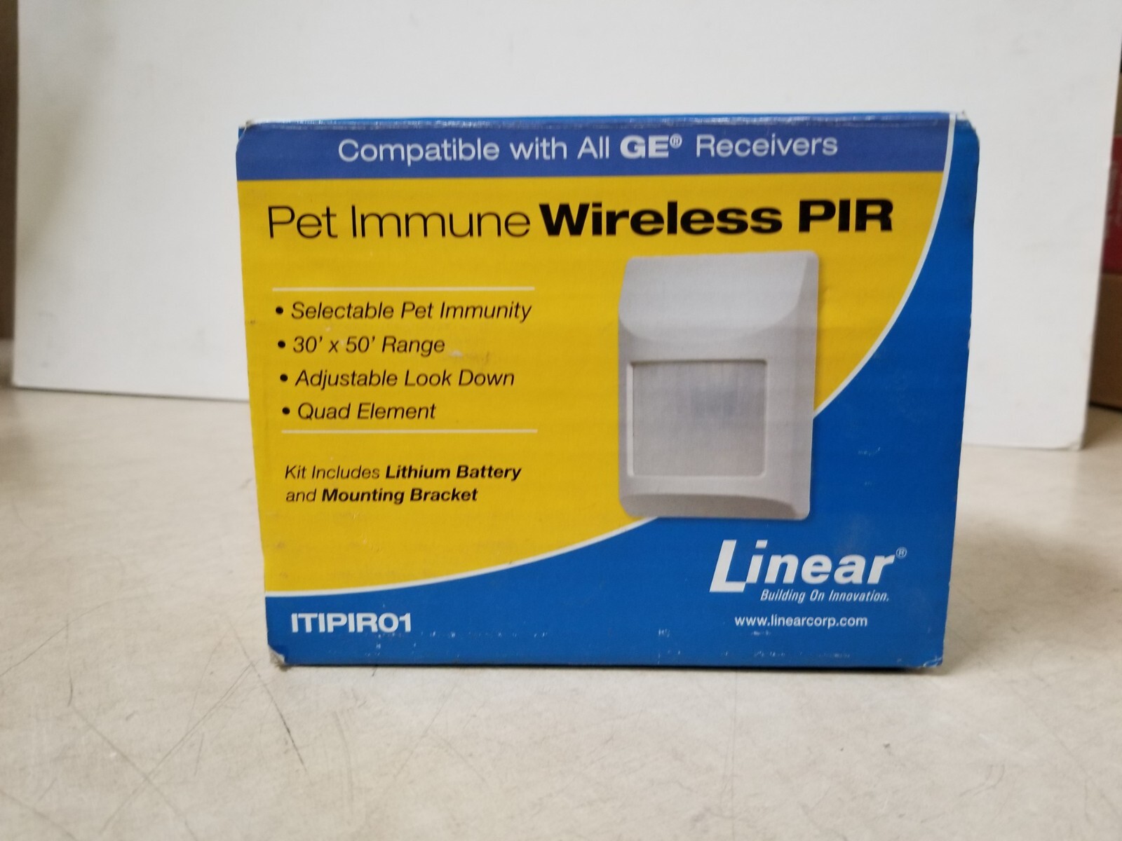 Linear ITIPIR01 Pet Immune Wireless PIR NO Mounting Bracket/No Battery