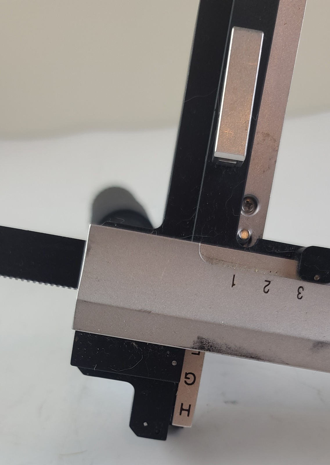 Motic Mechanical Stage Clip