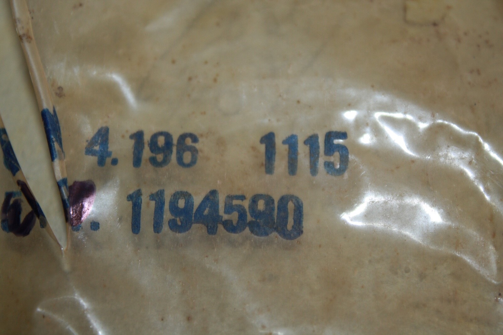 GM 1194590 TRANSMISSION CONVERTER SEAL