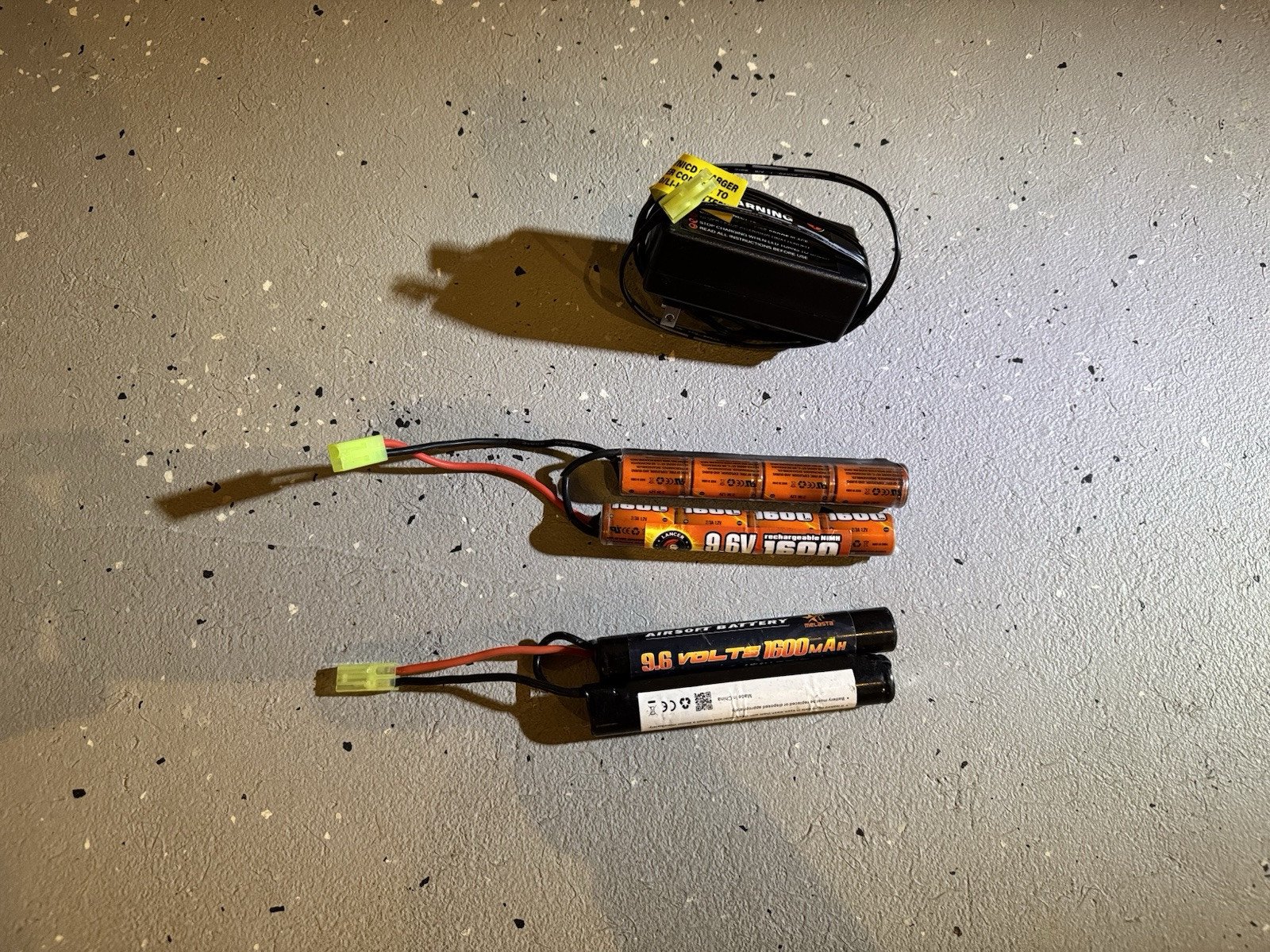 Lancer Tactical Gen 2 M4 Interceptor starter kit - Black 3 Mags 2 batteries