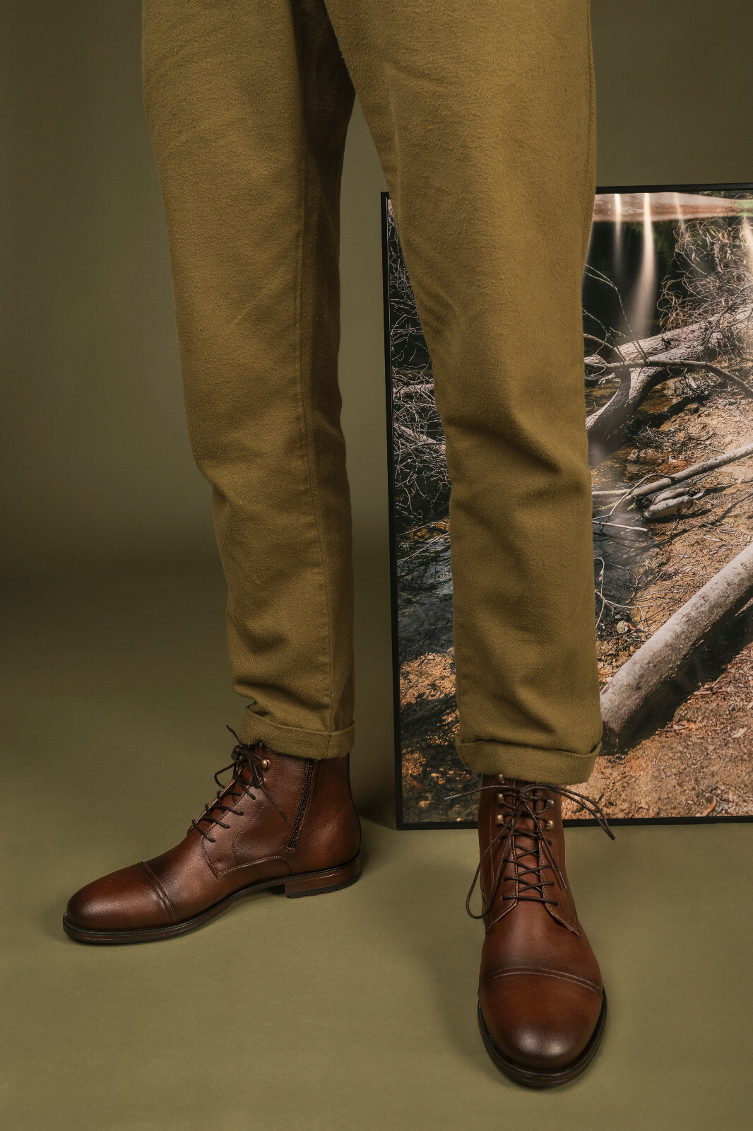 Vegan boot ankle elegant stylish breathable lined with flexible pull-on in brown