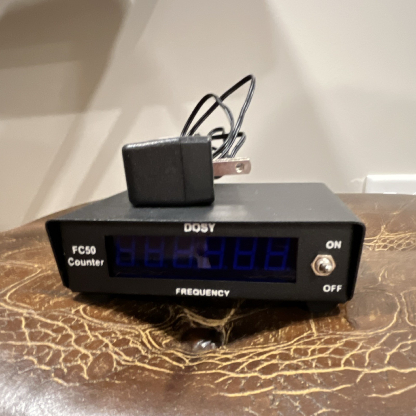 Dosy FC50 Frequency Counter FC50 Model with Power Adapter, MPN FC50