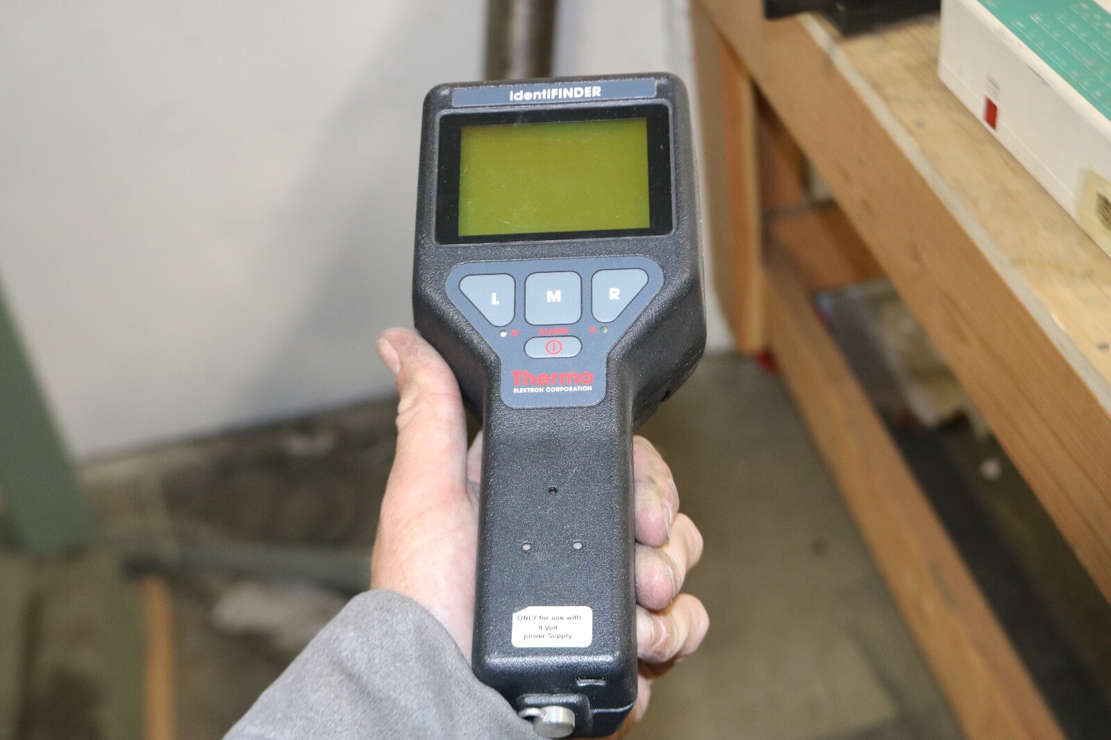Thermo identiFINDER Radiation Detector Handheld Gamma Spectrometer HE-3/9V