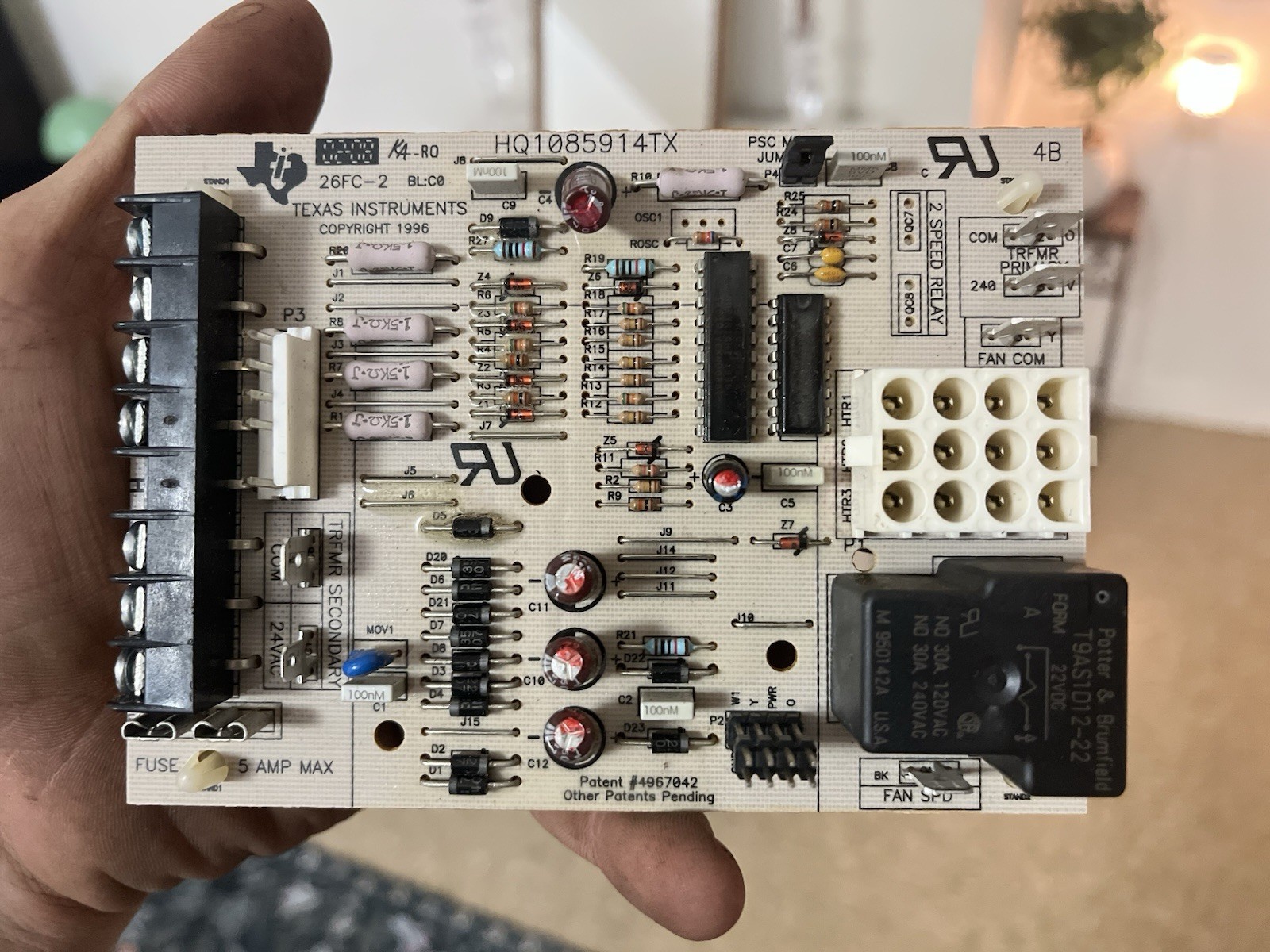 Texas Instruments 26FC-1 Control Board HQ1082700TX 120VAC 5A 1996